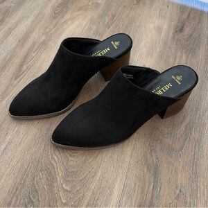 Black pointed toe faux suede mules Size 8